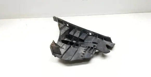 Front bumper mounting bracket