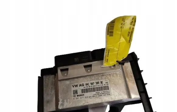 Volkswagen Polo VI Engine control unit/module ECU