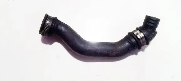 Ford Focus Breather hose/pipe 98ff6a886ad