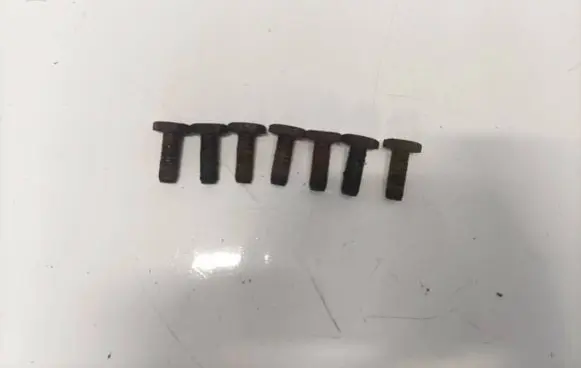 Nuts/bolts