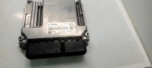 BMW 5 E60 E61 Engine control unit/module 0281015552 7812500