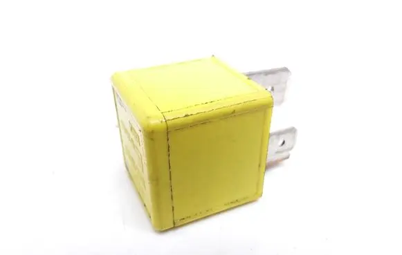 Opel Meriva A Hazard warning light relay 90226846