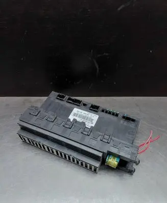 Mercedes-Benz E W211 Fuse module 2115452101