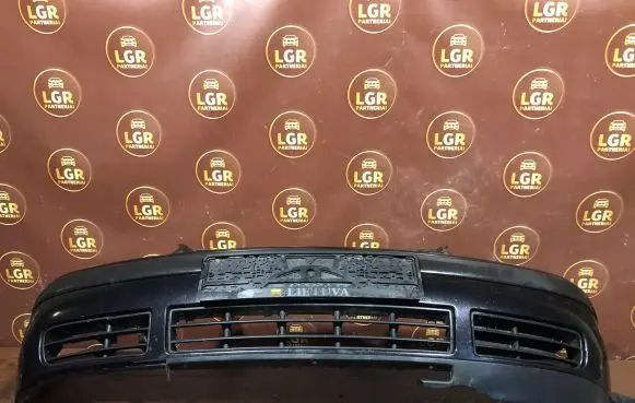 Volkswagen Golf IV Front bumper