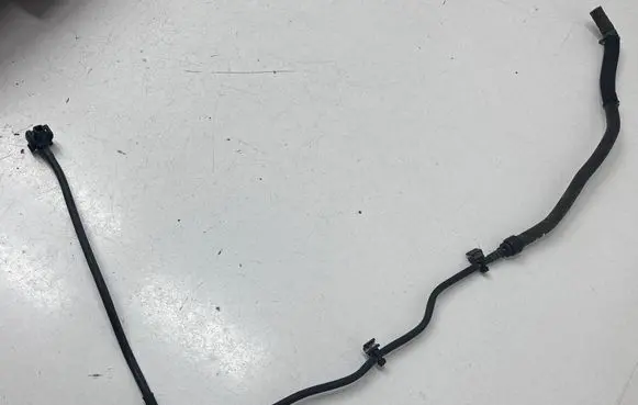 Renault Captur Engine coolant pipe/hose 21741406R