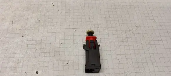Opel Zafira B Brake pedal sensor switch 18299721 366172505 55701395