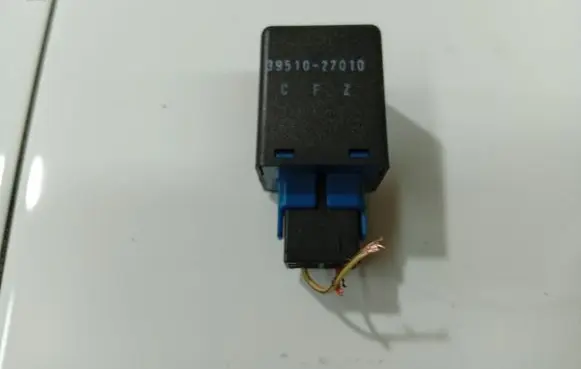 KIA Ceed Other relay 3951027010