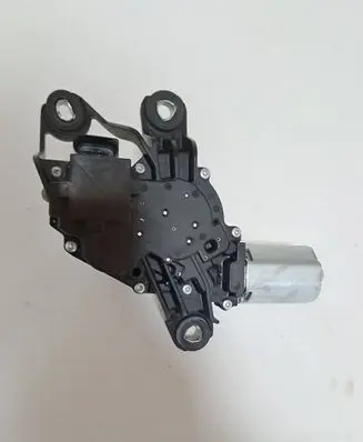 Volkswagen Polo V 6R Rear window wiper motor 5K6955711B 0390201207