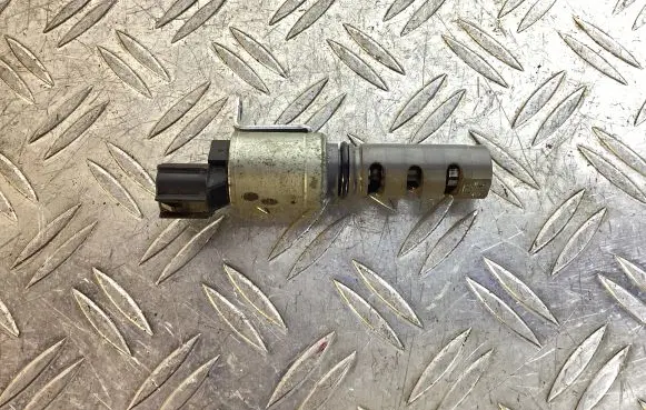 Lexus GS 250 350 300H 450H Camshaft position sensor 3380105000