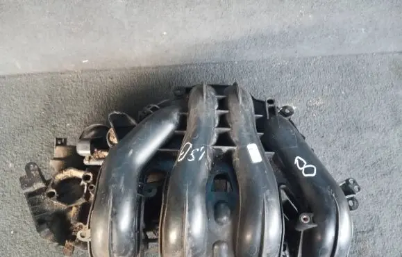 Volvo V50 Intake manifold 4M5GFP