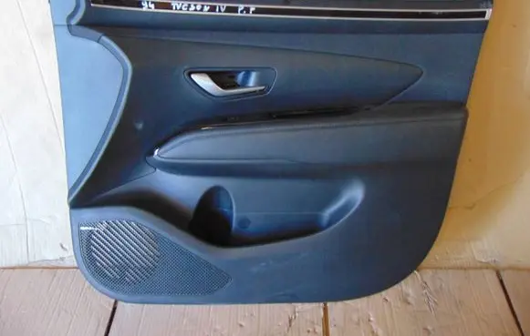 Hyundai Tucson IV NX4 Front door card panel trim
