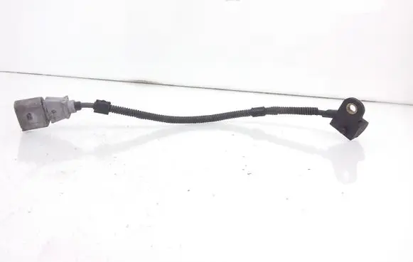 Volkswagen Golf V Camshaft position sensor 03G906433