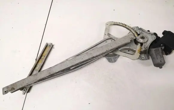 Toyota Avensis T270 Sliding door window regulator with motor