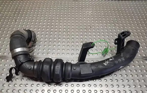 Ford Mondeo MK V Intercooler hose/pipe S2637053 DS736C646FJ