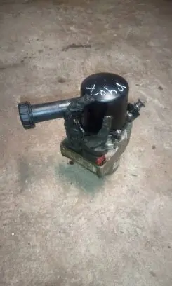 Peugeot 407 Power steering pump 9655792180