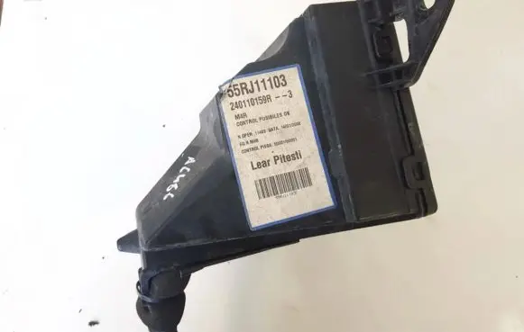 Renault Laguna III Fuse box set 55rj1103 240110159r--3