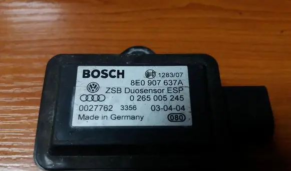 Audi A4 S4 B6 8E 8H ESP acceleration yaw rate sensor 8E0907637A
