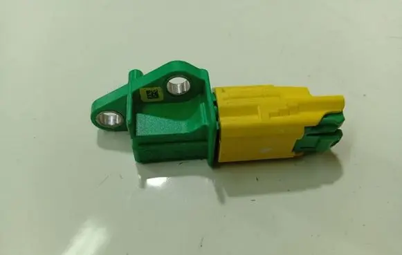 Audi Q7 4L Airbag deployment crash/impact sensor 1K0909606CSME