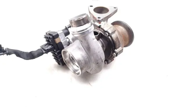 Jaguar XE Turbo G4D36K682AG