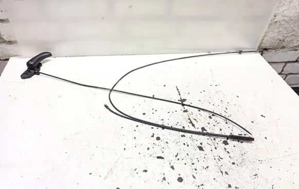 Engine bonnet (hood) release handle