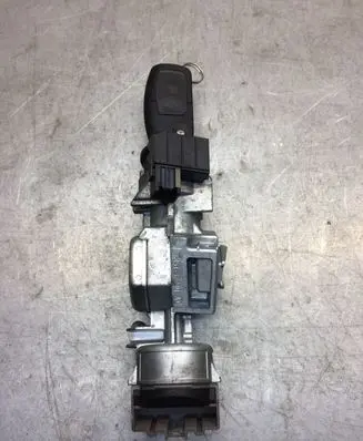 Ford S-MAX Ignition lock 3M513F880AC