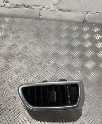 Porsche Cayenne (92A) Dashboard side air vent grill/cover trim 7P5819703D