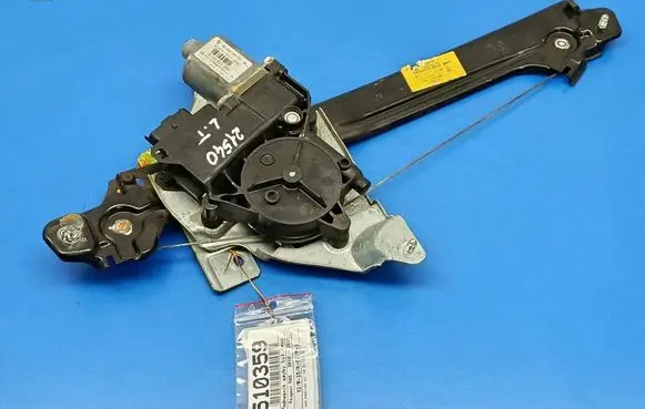 Peugeot 508 RXH Rear door window regulator with motor 9686441380