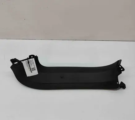 Porsche Cayenne (9Y0 9Y3) Tailgate trim 9Y3867608A