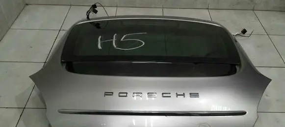 Porsche Panamera (970) Tailgate/trunk/boot lid 97051201104
