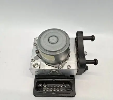 Mercedes-Benz E W213 ABS Pump A2134316700