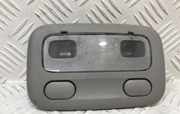 Nissan X-Trail T30 Front seat light
