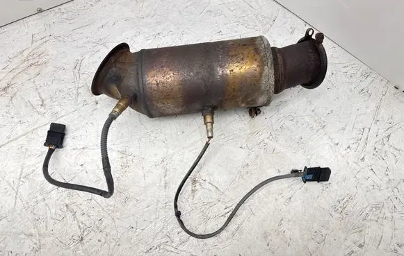 BMW 4 F32 F33 Catalyst/FAP/DPF particulate filter 8602883