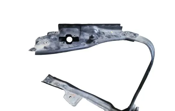Mercedes-Benz R W251 Side radiator support slam panel 