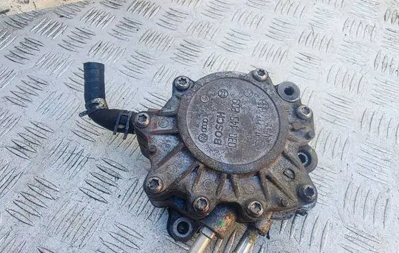 Mitsubishi Outlander Fuel injection high pressure pump 03G145209C