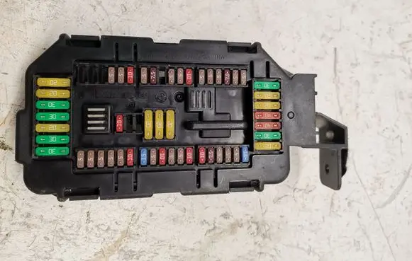 BMW X5 F15 Fuse module 6819653
