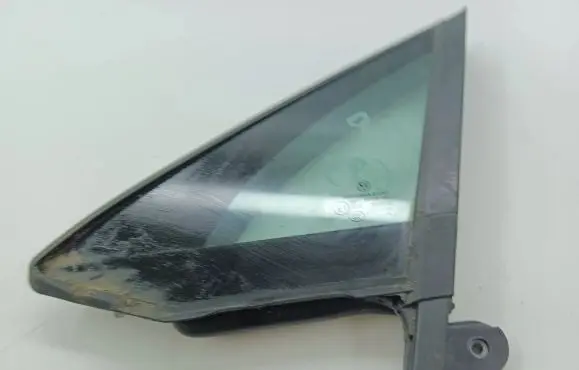 Volkswagen PASSAT B8 Front door vent window glass four-door 360845113F