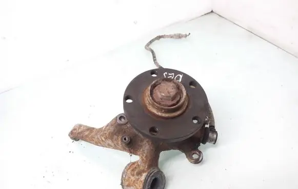 Audi A8 S8 D2 4D Rear wheel hub spindle/knuckle 