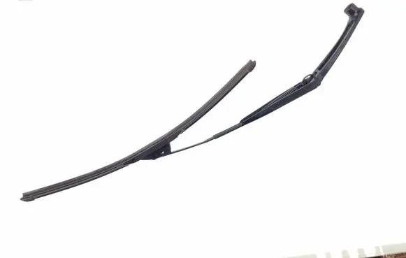 Dodge Challenger Windshield/front glass wiper blade 10R7634