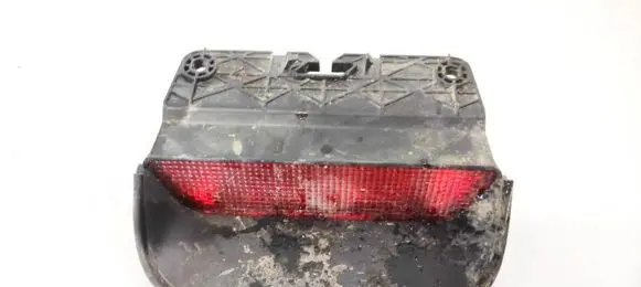 Honda CR-V Third/center stoplight P6939