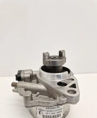 Opel Corsa E Vacuum pump 55268135 15T3090085 7025530300