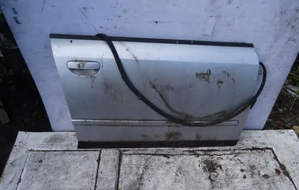 Audi A4 S4 B6 8E 8H Front door