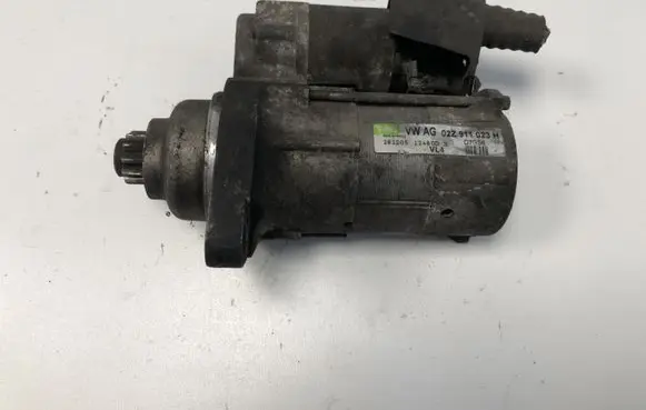 Volkswagen PASSAT B6 Starter motor 02Z911023H
