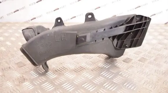 Lexus GS 300 350 430 450H Air intake duct part 5320930270