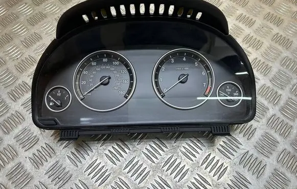 BMW X5 F15 Speedometer (instrument cluster) 9383487 19153310 3109923
