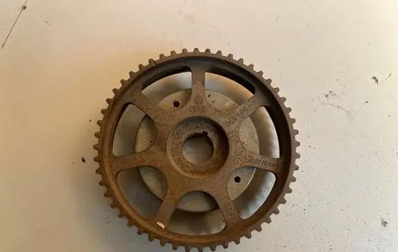 Camshaft pulley/ VANOS