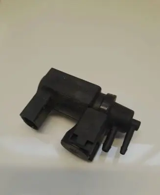 Audi A4 S4 B7 8E 8H Turbo solenoid valve 059906628b