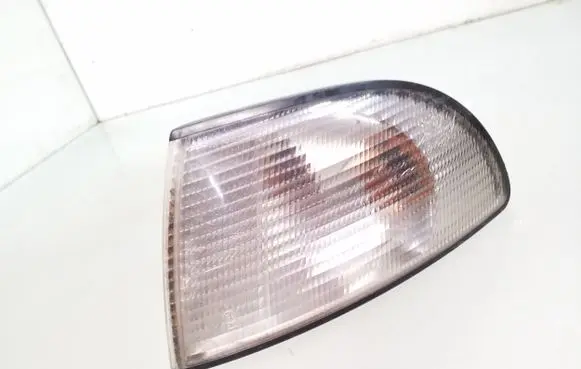 Audi A4 S4 B5 8D Front indicator light 1315106918 8D0953049A