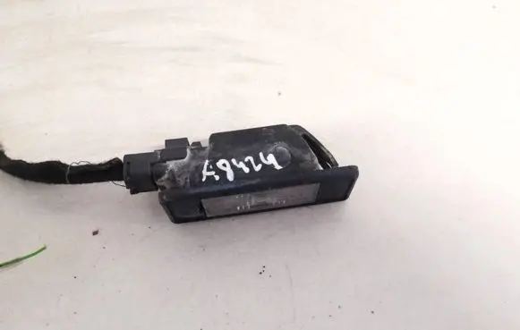 Peugeot 807 Number plate light 153012