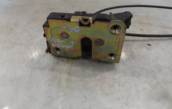 Front door lock