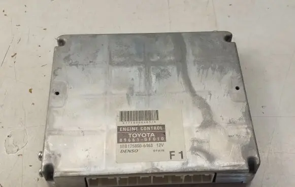 Toyota Corolla Verso AR10 Engine control unit/module MB1758006463 896610F010